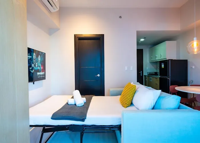Modern Minimalist Uptown Parksuites 1br Apartment