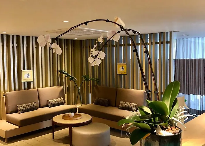 Apartment Modern Minimalist Uptown Parksuites 1br