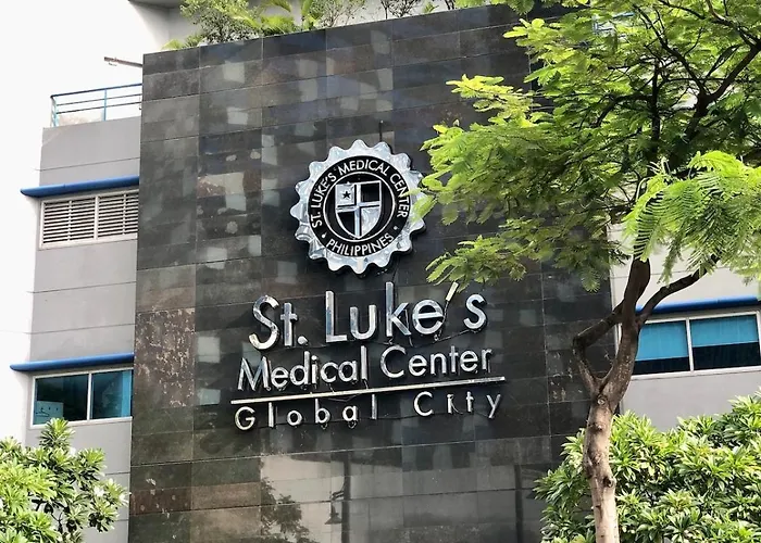Modern Minimalist Uptown Parksuites 1br * Manila